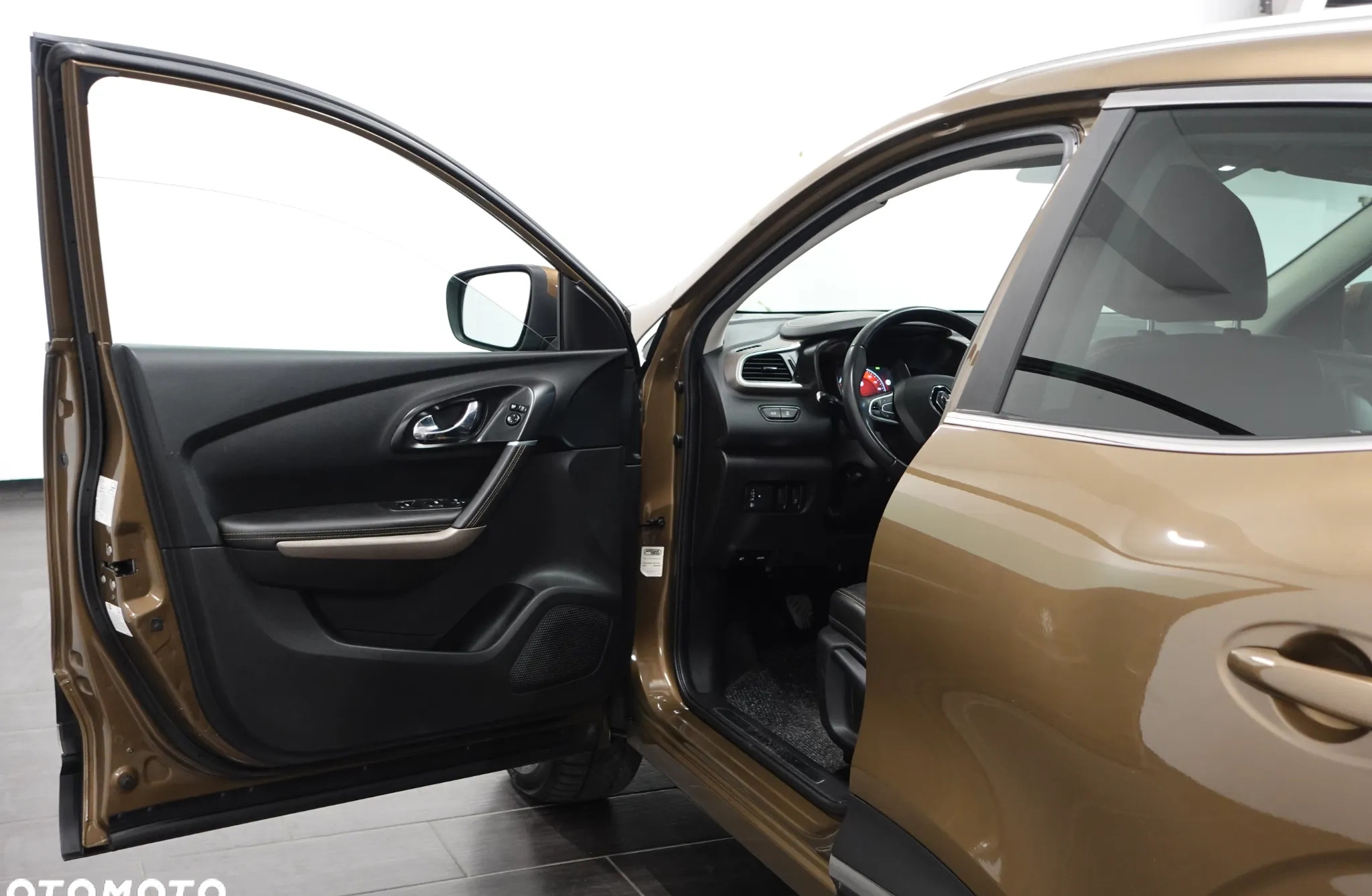 Renault Kadjar cena 57900 przebieg: 168346, rok produkcji 2015 z Rabka-Zdrój małe 742